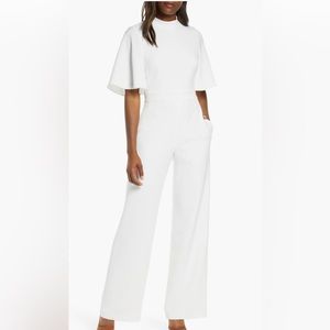 NWT Vince Camuto Flutter Sleeve Tie Back Jumpsuit - Size 12